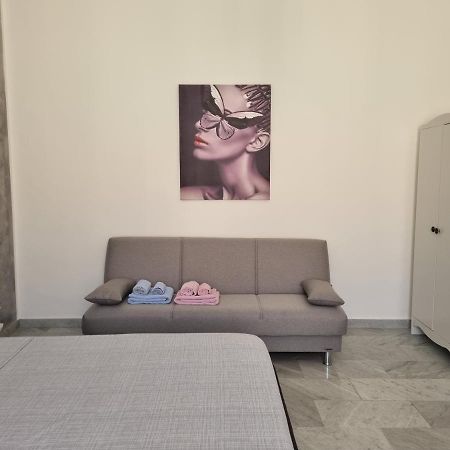 B&B Centrale Messina Buitenkant foto