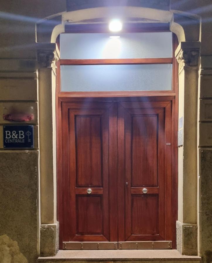 B&B Centrale Messina Buitenkant foto