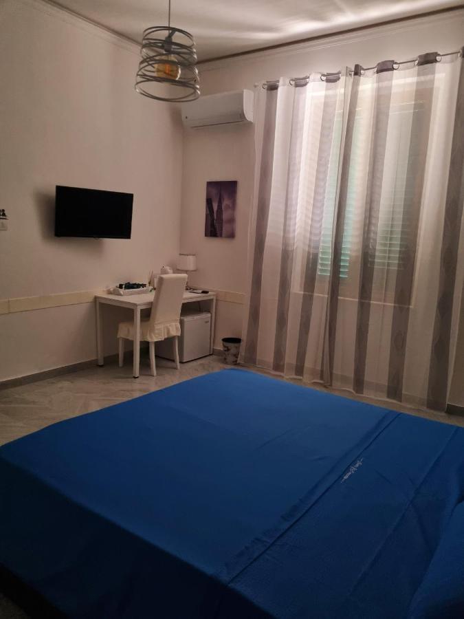 B&B Centrale Messina Buitenkant foto