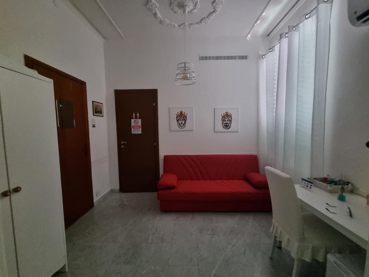 B&B Centrale Messina Buitenkant foto